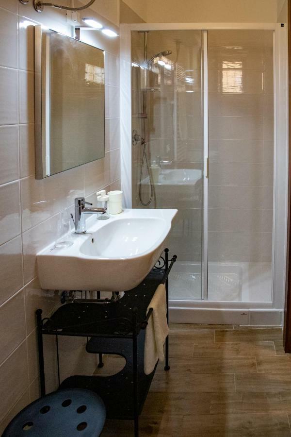 Casa Concerie Quattro Apartment Сулмона Екстериор снимка